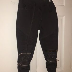 Fashion nova bicycle joggers with zipper detailing